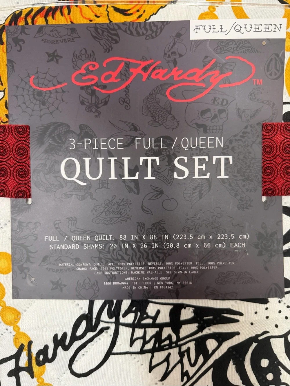 Ed Hardy - 7 Piece Queen Bedding Set Quilt Shams Sheets Pillowcases Tiger Chains